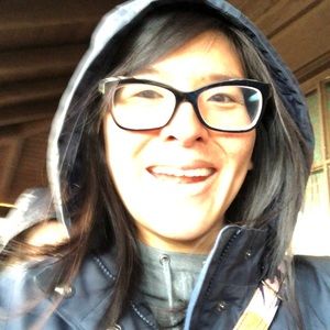 Meet your Posher, Lilly